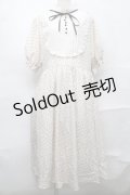 m petit by misako / 梨地水玉切り替えワンピース 4L オフｘ黒 S-25-09-04-048-LO-OP-AS-ZS