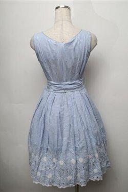 画像2: Emily Temple cute /裾マーガレット刺繍ボーダーワンピース  サックス S-25-09-06-045-ET-OP-ET-ZS