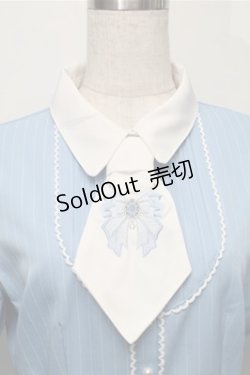 画像3: axes femme POETIQUE / リボン刺繍ネクタイ付きワンピース  サックス S-25-09-06-046-AX-OP-AS-ZS