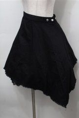 SEXY DYNAMITE LONDON / カットオフラップスカート F ブラック S-25-09-06-052-PU-SK-OW-ZS