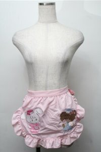 axes femme kawaii / mikkoコラボ刺繍エプロン  ピンク S-25-09-07-005-AX-SK-AS-ZS