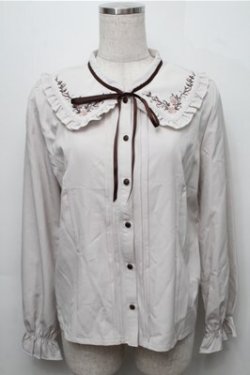 画像1: axes femme / ブーケ刺繍フリル襟ブラウス  ベージュ S-25-09-07-018-AX-BL-AS-ZS