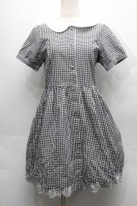 画像1: 【SALE】Fi.n.t / 裾マリン刺 ギンガムワンピース  黒ｘ白 S-25-09-10-050-CA-OP-HR-ZT100 (1)