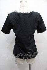 画像2: 【SALE】INGEBORG / ロゴ刺繍チェックパイピング半袖Tシャツ M ブラック S-25-09-12-062-LO-TS-SA-ZT499 (2)