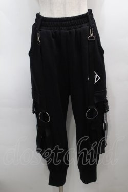 画像1: KRY CLOTHING / ハーネス付きスウェットパンツ  黒 S-25-09-13-056-EL-PA-HR-ZS