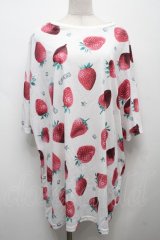 LISTEN FLAVOR / ストロベリーチョコレート総柄トップス  白 S-25-09-13-004-PU-TO-HR-ZT365