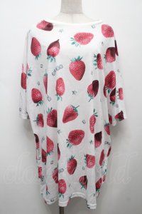 LISTEN FLAVOR / ストロベリーチョコレート総柄トップス  白 S-25-09-13-004-PU-TO-HR-ZT365