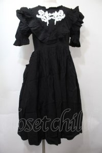 BAROQUE / 鈴蘭刺繍ワンピース  黒ｘ白 S-25-09-15-046-EL-OP-AS-ZT089
