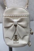 m petit by misako / NINA′Sスマホショルダーバッグ  オフ S-25-09-16-011-LO-BG-AS-ZS