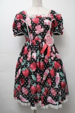 画像5: Angelic Pretty / Fresh Strawberry Dinerワンピース  黒 S-25-09-17-027-AP-OP-HR-ZT056 (5)