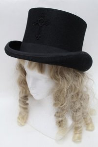 Moi-meme-Moitie / 十字架ワッペンシルクハット 59ｃｍ 黒 S-25-09-17-009-MO-AC-HR-ZS