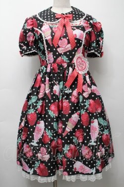 画像1: Angelic Pretty / Fresh Strawberry Dinerワンピース  黒 S-25-09-17-027-AP-OP-HR-ZT056