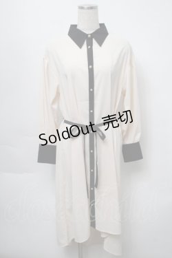 画像1: axes femme / フィッシュテールシャツワンピース  オフｘ黒 S-25-09-23-059-AX-OP-AS-ZS