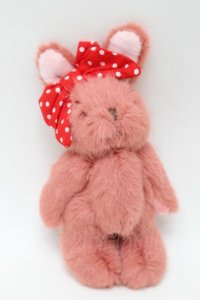 PINK HOUSE / うさぎぬいぐるみコサージュ  ストロベリー S-25-09-23-1018-LO-AC-HR-ZS