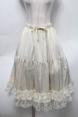 画像1: axes femme kawaii / レースフリルペチスカート  ベージュ S-25-10-01-055-AX-SK-AS-ZS