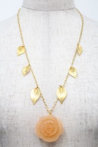 Q-pot. / オレンジローズ パート ドゥ フリュイ ネックレス  オレンジ S-25-10-02-034-QP-AC-HR-ZS