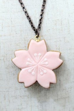 画像2: Q-pot. / 桜シュガークッキーネックレス  ピンク S-25-10-02-037-QP-AC-AS-ZS