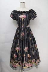 Innocent World / 邸宅のすみれワンピース  黒 S-25-10-06-021-IW-OP-AS-ZS