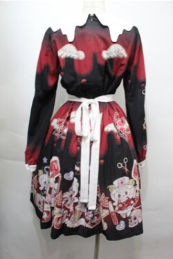 画像2: Royal Princess Alice / Melty Hospitalエプロン付きワンピース  黒 S-25-10-08-047-LO-OP-HR-ZS