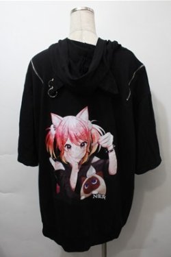 画像2: NieR Clothing / プリント半袖ZIPパーカー  黒 S-25-10-17-044-PU-TO-HR-ZS