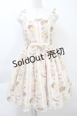 Angelic Pretty / Melty Creamドーナツラウンドジャンパースカート  ベージュ S-25-10-21-020-AP-OP-AS-ZS