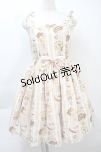 Angelic Pretty / Melty Creamドーナツラウンドジャンパースカート  ベージュ S-25-10-21-020-AP-OP-AS-ZS