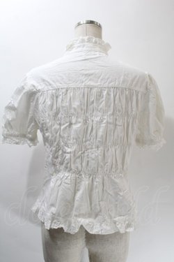 画像2: metamorphose / フリル立ち襟ブラウス  白 S-25-10-24-1011-ME-BL-HR-ZS