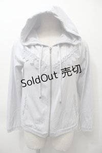 axes femme / レース使いフードパーカー  サックス S-25-10-26-028-AX-TO-HR-ZS