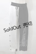 KRY CLOTHING / 「GIA」スウェットパンツ  黒ｘ白 S-25-10-29-062-EL-PA-HR-ZS