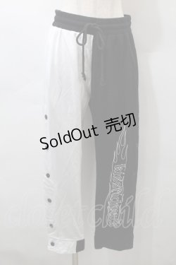 画像1: KRY CLOTHING / 「GIA」スウェットパンツ  黒ｘ白 S-25-10-29-062-EL-PA-HR-ZS