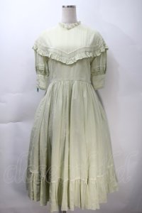 Victorian maiden / フローレンスケープドレス  ピスタチオ S-25-10-30-1007-CL-CO-AS-ZS