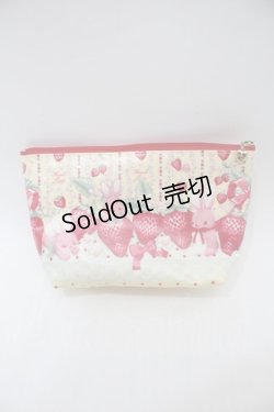 画像2: Angelic Pretty / Little Bunny Strawberryポーチ  イエロー S-25-11-03-055-AP-ZA-AS-ZS