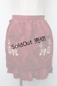 axes femme kawaii / 苺刺繍ハーフエプロン  赤 S-25-11-05-046-AX-SK-AS-ZS