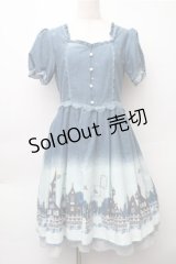 axes femme / グラデーションお城柄ワンピース  ブルー S-25-11-05-030-AX-OP-HR-ZS