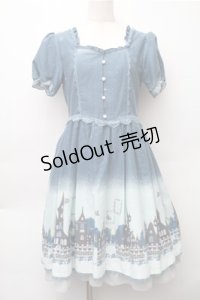 axes femme / グラデーションお城柄ワンピース  ブルー S-25-11-05-030-AX-OP-HR-ZS