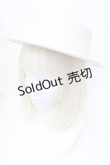 m petit by misako / サンリオキャラクターズコラボ シナモロール カンカン帽  白 S-25-11-06-010-LO-AC-AS-ZS