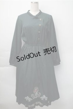 画像1: axes femme / フラワー刺繍連釦ワンピース  グリーン S-25-11-07-043-AX-OP-HR-ZS