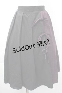 axes femme POETIQUE / 配色プリーツスカート  黒 S-25-11-09-060-AX-SK-AS-ZS