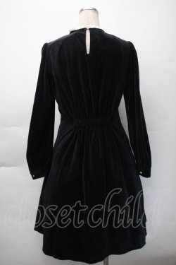 画像2: axes femme POETIQUE / レースブロッキングベロアワンピース  黒ｘ白 S-25-11-12-054-AX-OP-AS-ZS