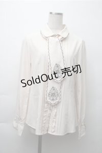 axes femme / 刺繍リボンブラウス  オフ S-25-11-13-036-AX-BL-AS-ZS