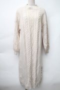 axes femme / 裾ボタンニットワンピース  アイボリー S-25-11-14-033-AX-OP-HR-ZS