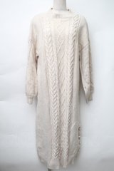 axes femme / 裾ボタンニットワンピース  アイボリー S-25-11-14-033-AX-OP-HR-ZS