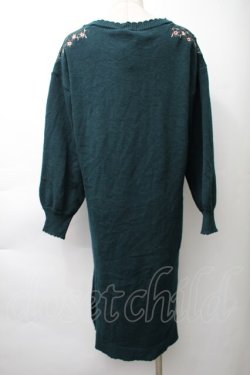 画像2: axes femme / フラワー刺繍ニットワンピース  グリーン S-25-11-14-046-AX-OP-HR-ZS