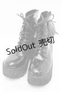 NieR Clothing / 羽根付きエナメル厚底ブーツ  黒 S-25-11-14-007-PU-SH-HR-ZS