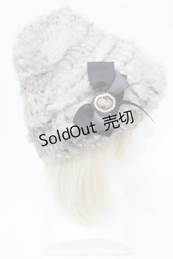 画像2: axes femme / カメオ付きファー帽子  グレー S-25-11-14-011-AX-TO-HR-ZS