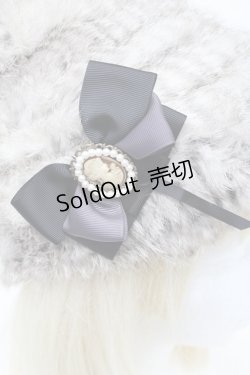 画像4: axes femme / カメオ付きファー帽子  グレー S-25-11-14-011-AX-TO-HR-ZS