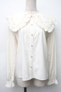 axes femme POETIQUE / フリルビッグ襟ブラウス  アイボリー S-25-11-14-016-AX-BL-HR-ZS