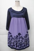 Emily Temple cute / フォレストフロッキーワンピース  ラベンダーｘ紺 S-25-11-23-039-ET-OP-HR-ZS
