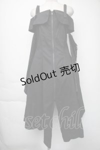BPN / オフショルダーイレヘムワンピース  黒 S-25-11-24-044-GO-OP-HR-ZS