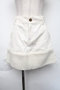 LIZ LISA / 裾ボアスカート  白 S-25-11-24-046-LO-SK-AS-ZS